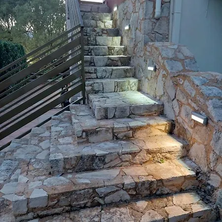 Neriana - Garden Paradise Χανιά