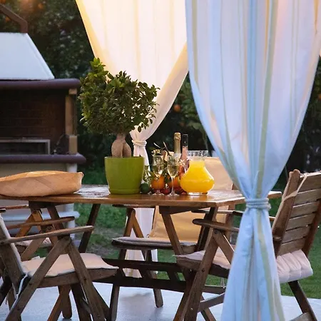 Neriana - Garden Paradise Βίλα